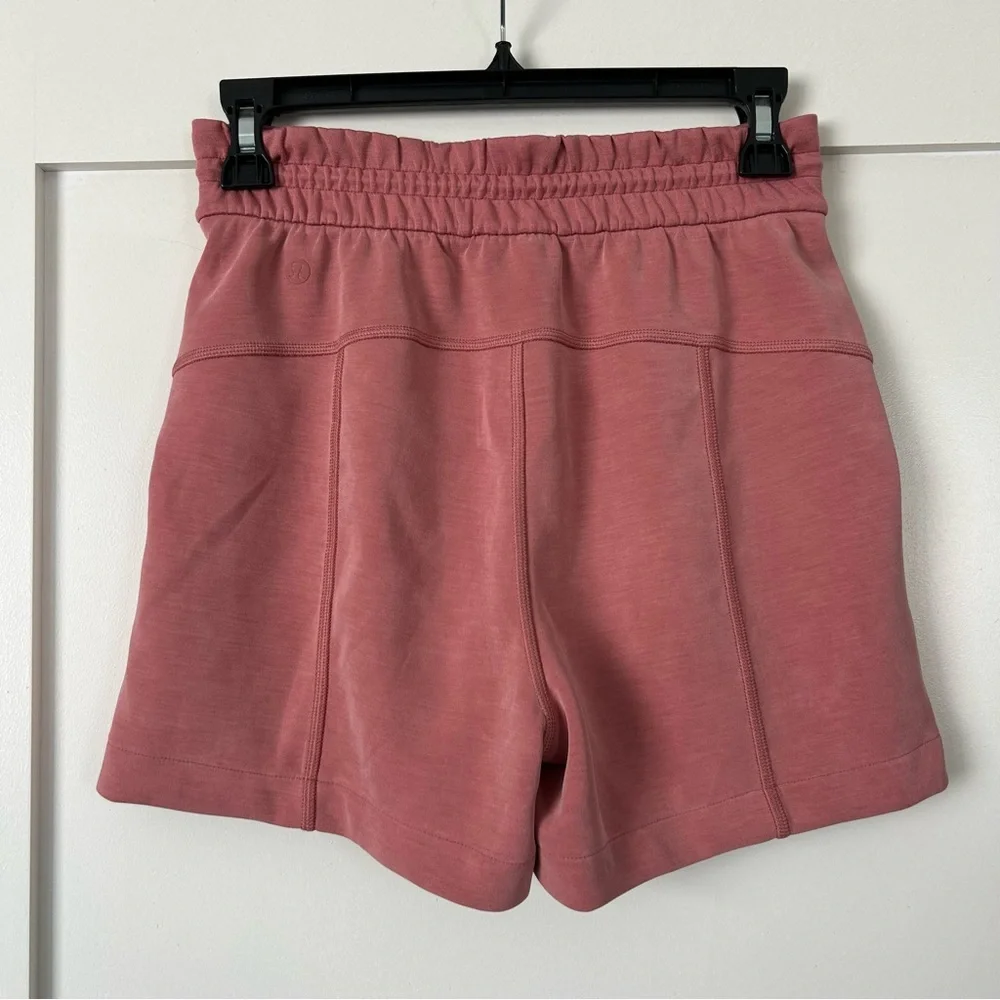 Lululemon Softstreme High-Rise Short 4